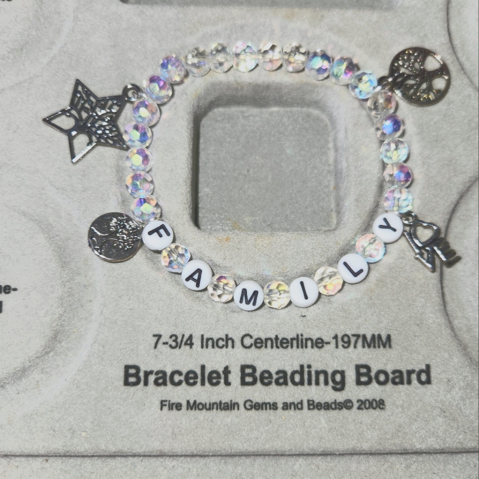Family Bracelete